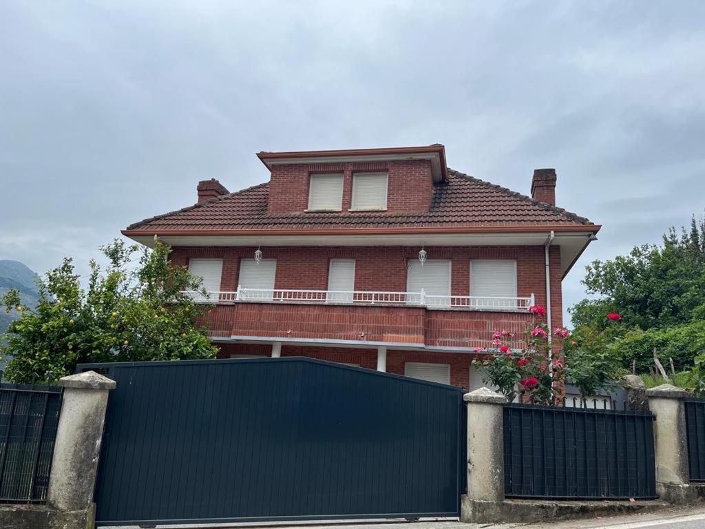 Casamentera Vila Mentera Barruelo Exterior foto